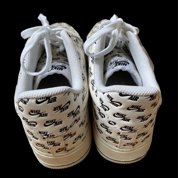 Nike Air Force 1 Low All Over Logo Shoe - Picture 5 of 7